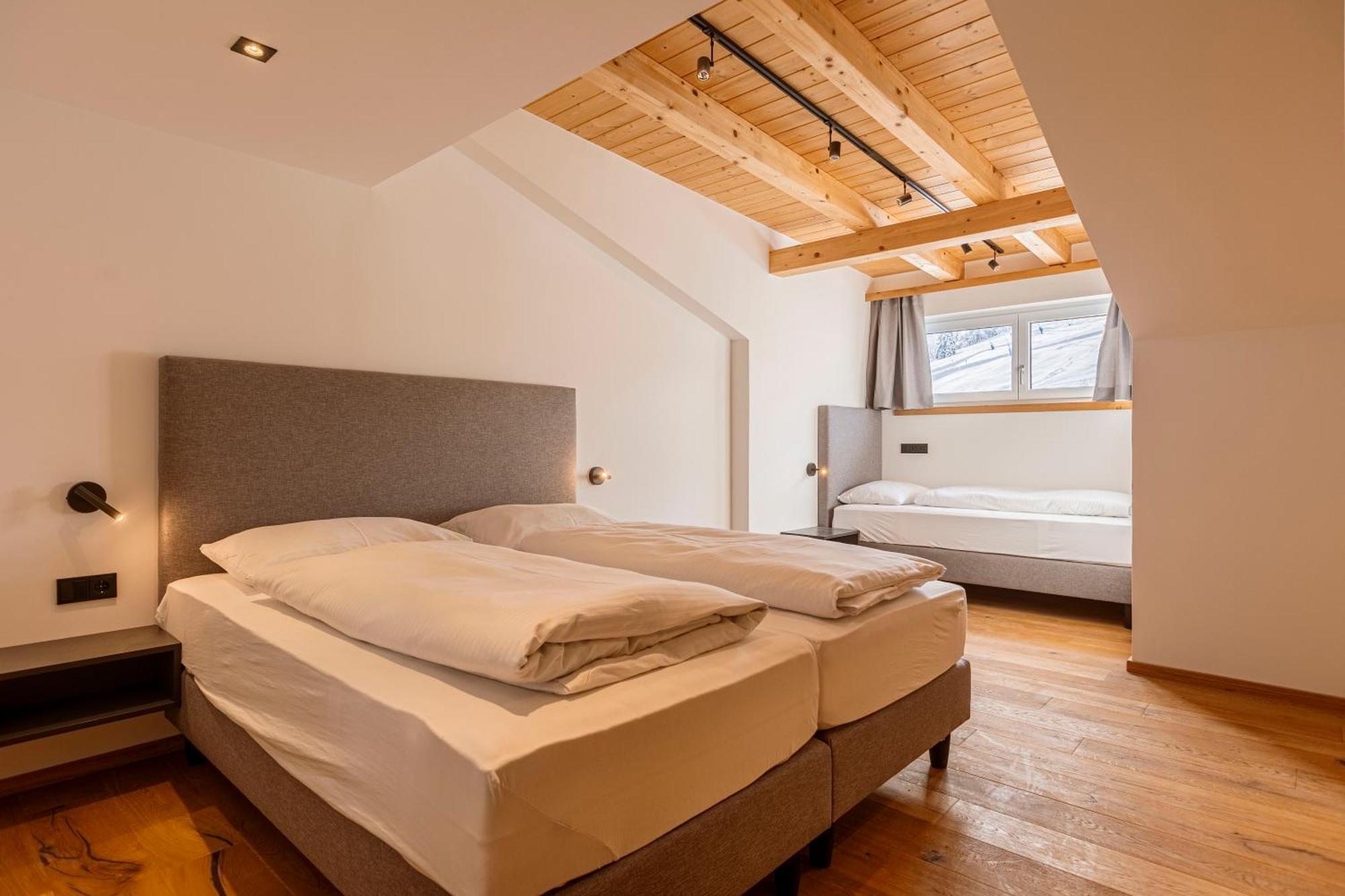 Zugspitz Suites Lermoos By Alps Resorts Bagian luar foto
