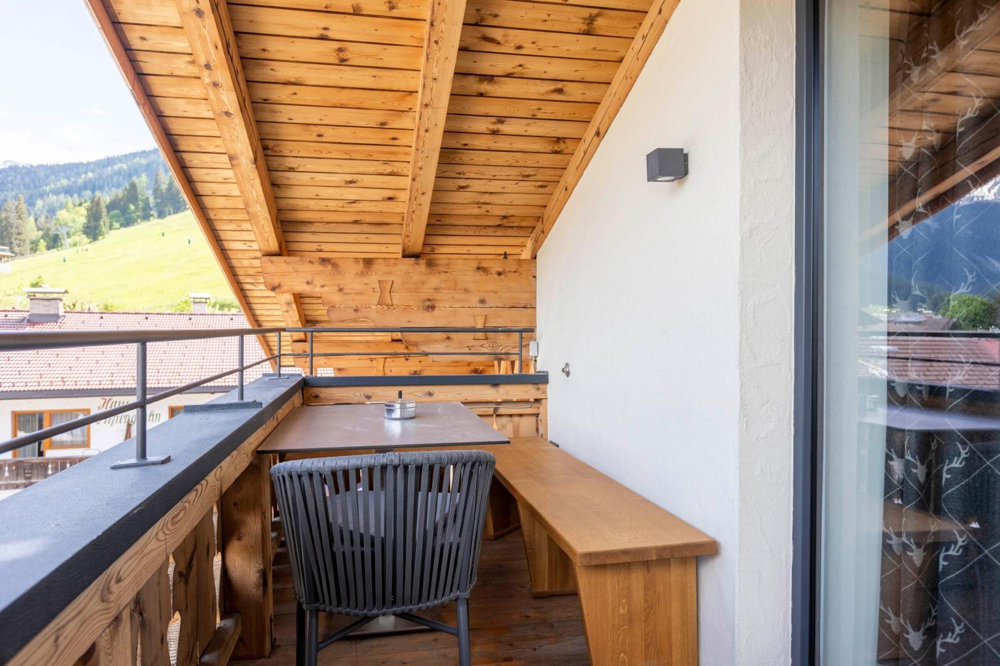 Zugspitz Suites Lermoos By Alps Resorts Bagian luar foto
