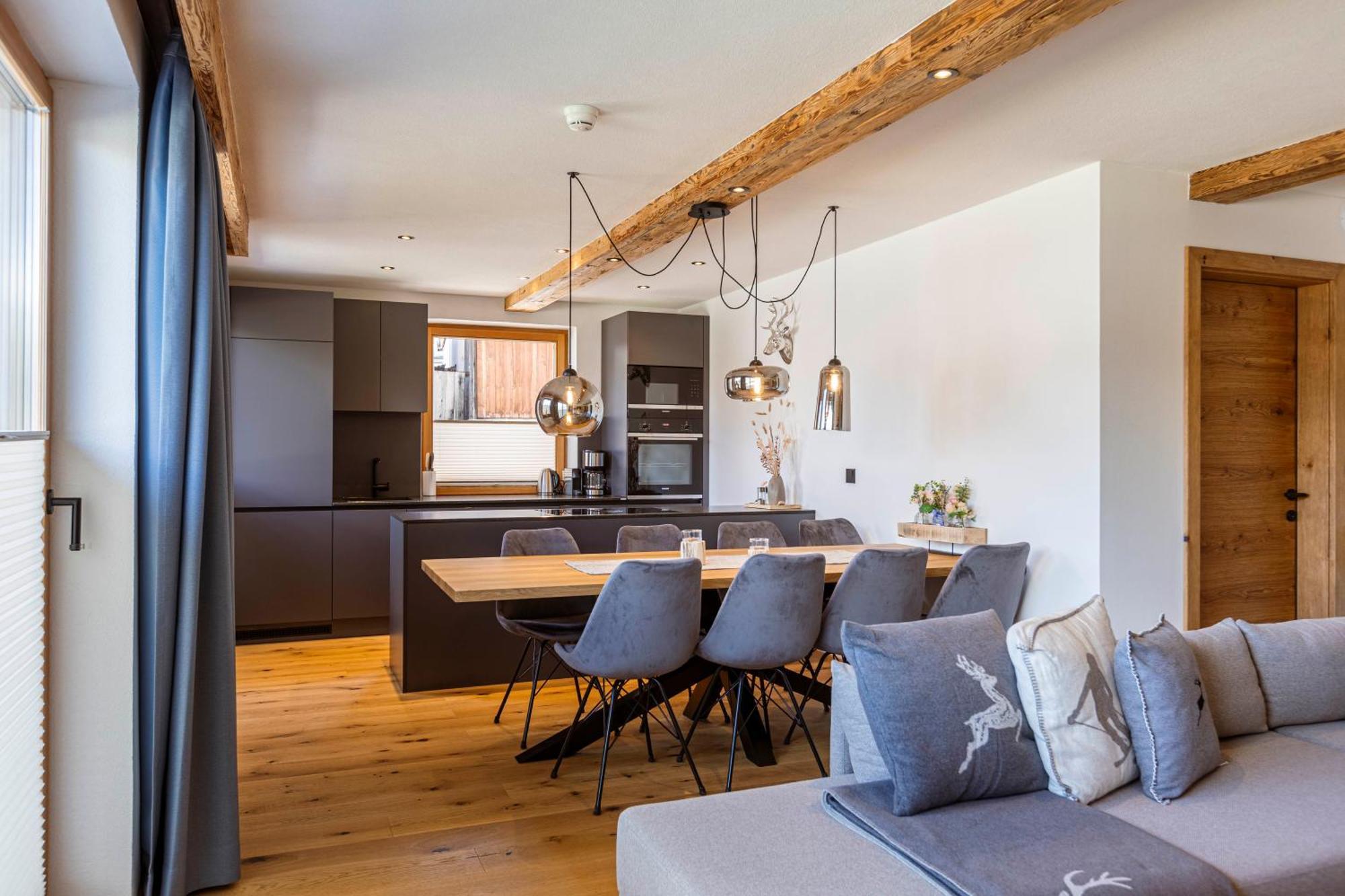 Zugspitz Suites Lermoos By Alps Resorts Bagian luar foto
