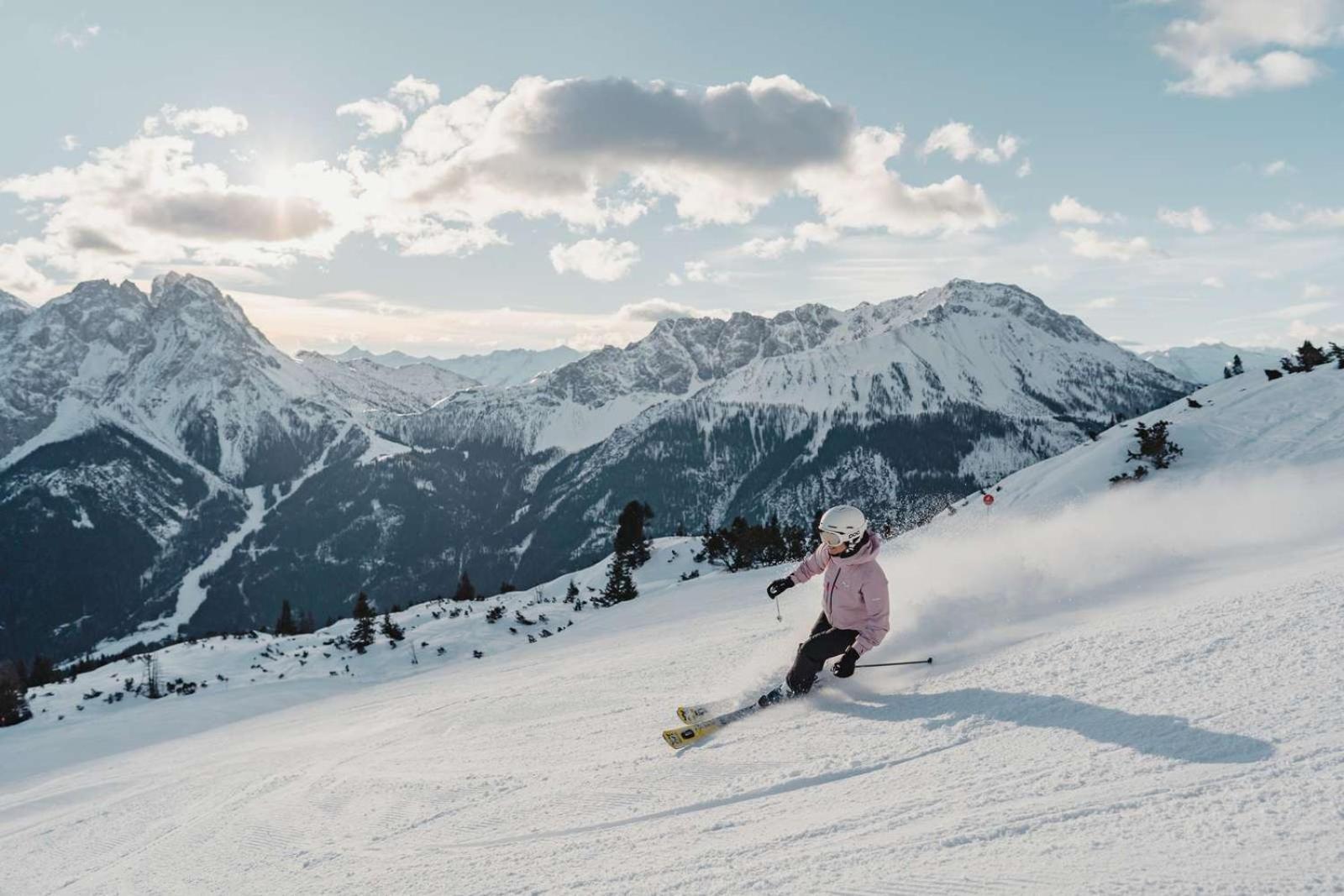 Zugspitz Suites Lermoos By Alps Resorts Bagian luar foto