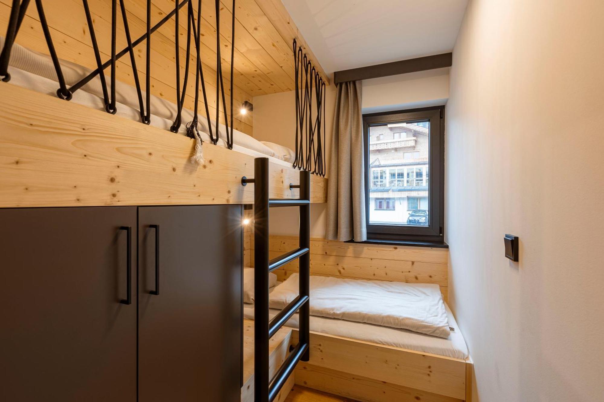 Zugspitz Suites Lermoos By Alps Resorts Bagian luar foto
