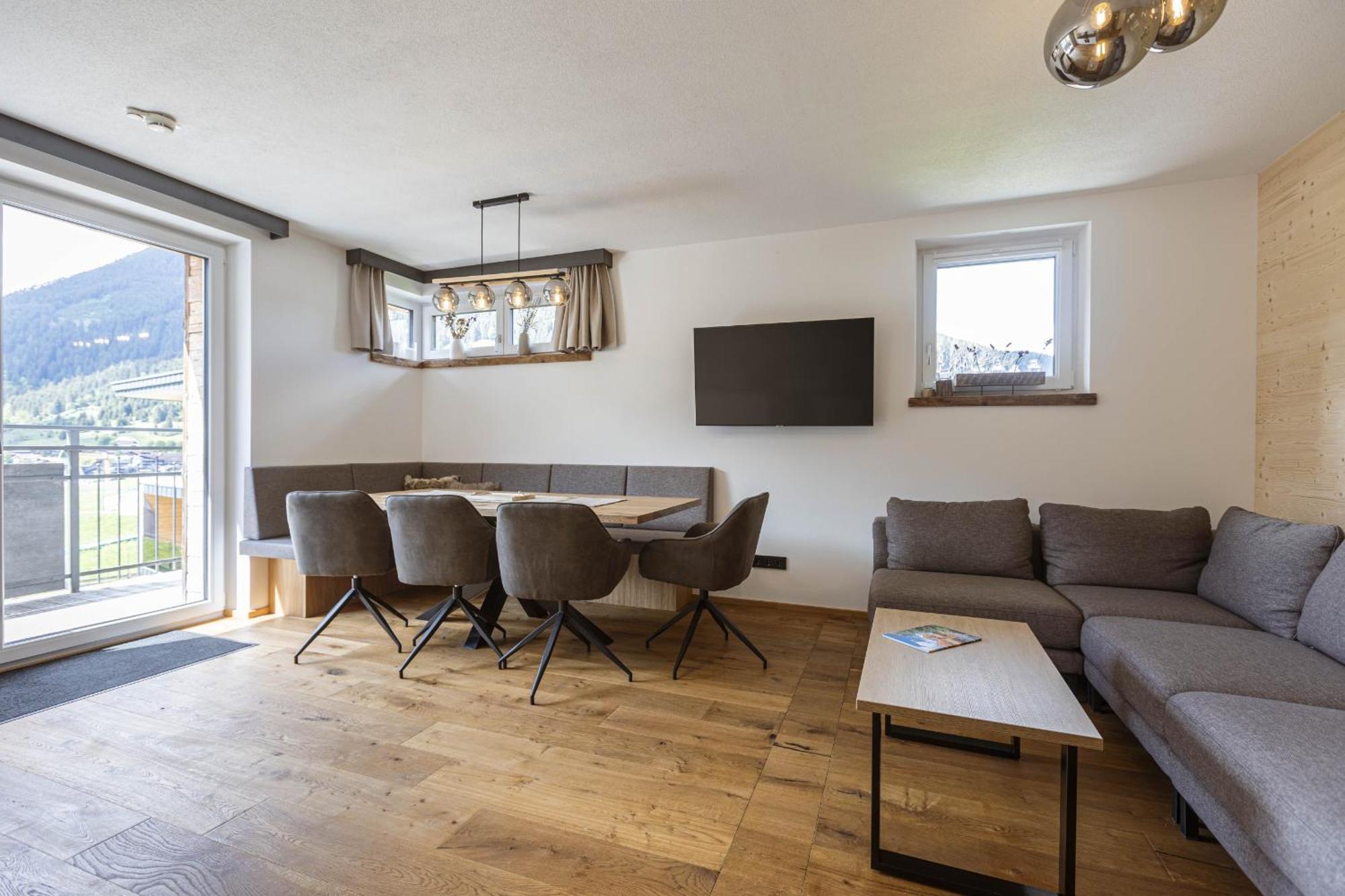 Zugspitz Suites Lermoos By Alps Resorts Bagian luar foto