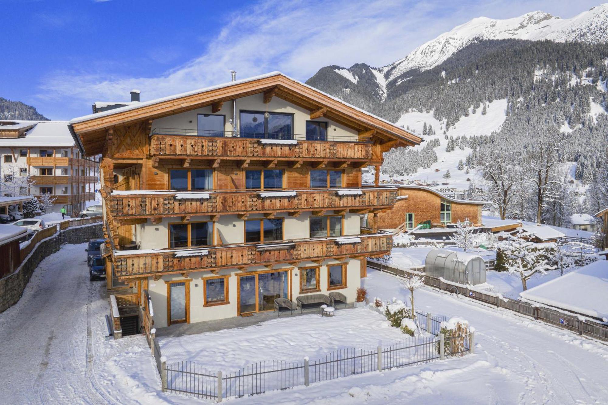Zugspitz Suites Lermoos By Alps Resorts Bagian luar foto
